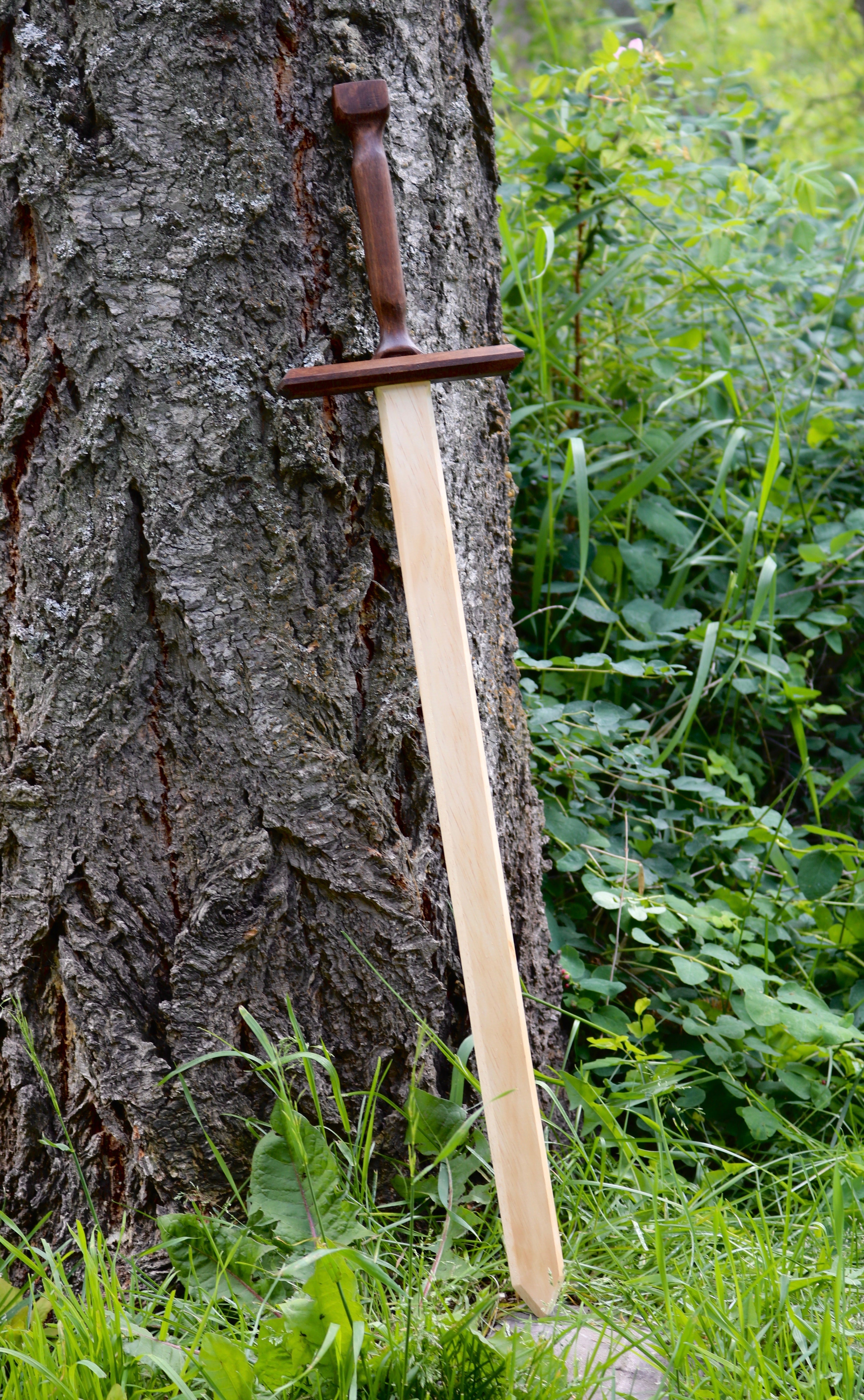 Pine Long-Sword